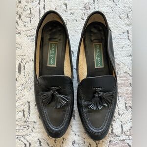 Cole Haan Vintage Black Leather Tassel Loafers Made in Italy  9 AA - fits 7.5-8